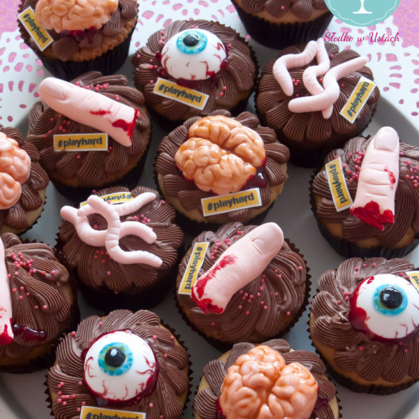 C52 - cupcakes, muffiny, halloween, słodki stół, kącik, candy, bar
