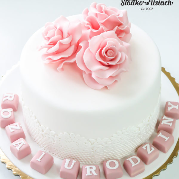 U232 - tort urodzinowy, na urodziny, artystyczny, róże, z kwiatami, koronka