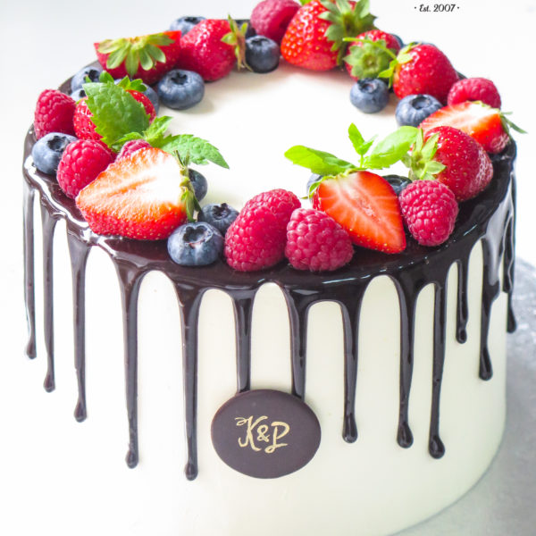 LM50 - tort urodzinowy, na urodziny, owoce, drip, klasyczny, last minute, na ostatnią chwilę, warszawa, bez masy cukrowej, z owocami